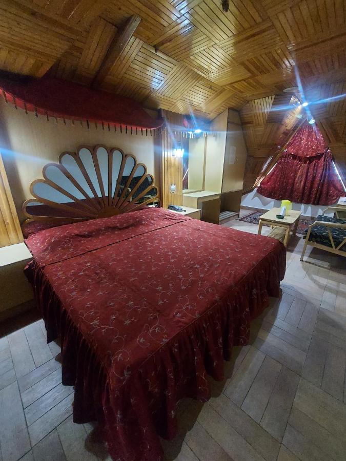 Brightland Hotel Shimla Eksteriør billede